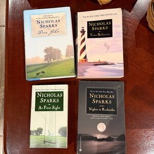 Set of 4 Nicholas Sparks books